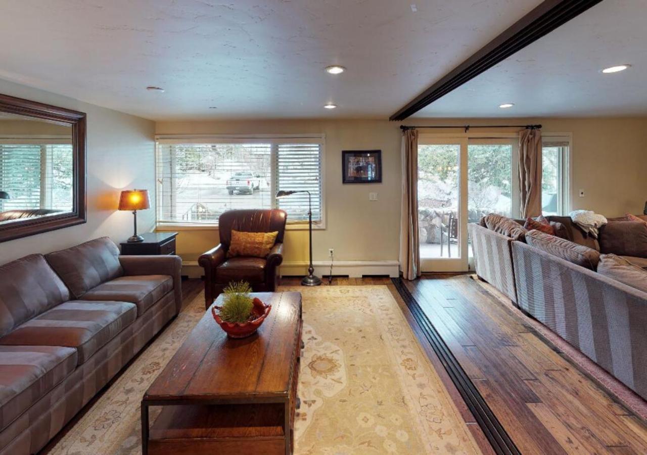 Manor Vail Lodge Luaran gambar